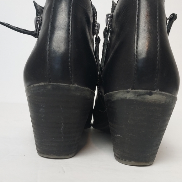 FRYE Judith Ankle Booties Black Leather 7 - Picture 10 of 16